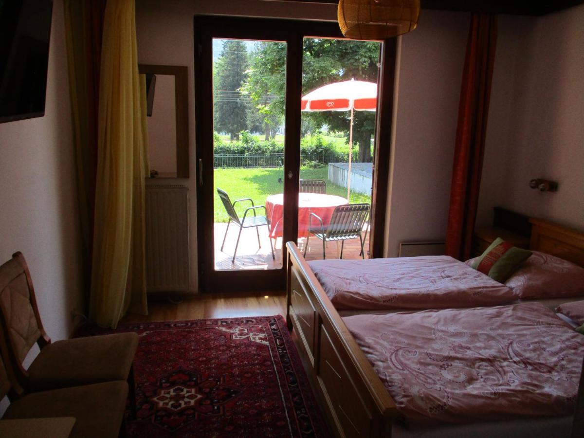 Gaestehaus Leo Bodensdorf Zewnętrze zdjęcie